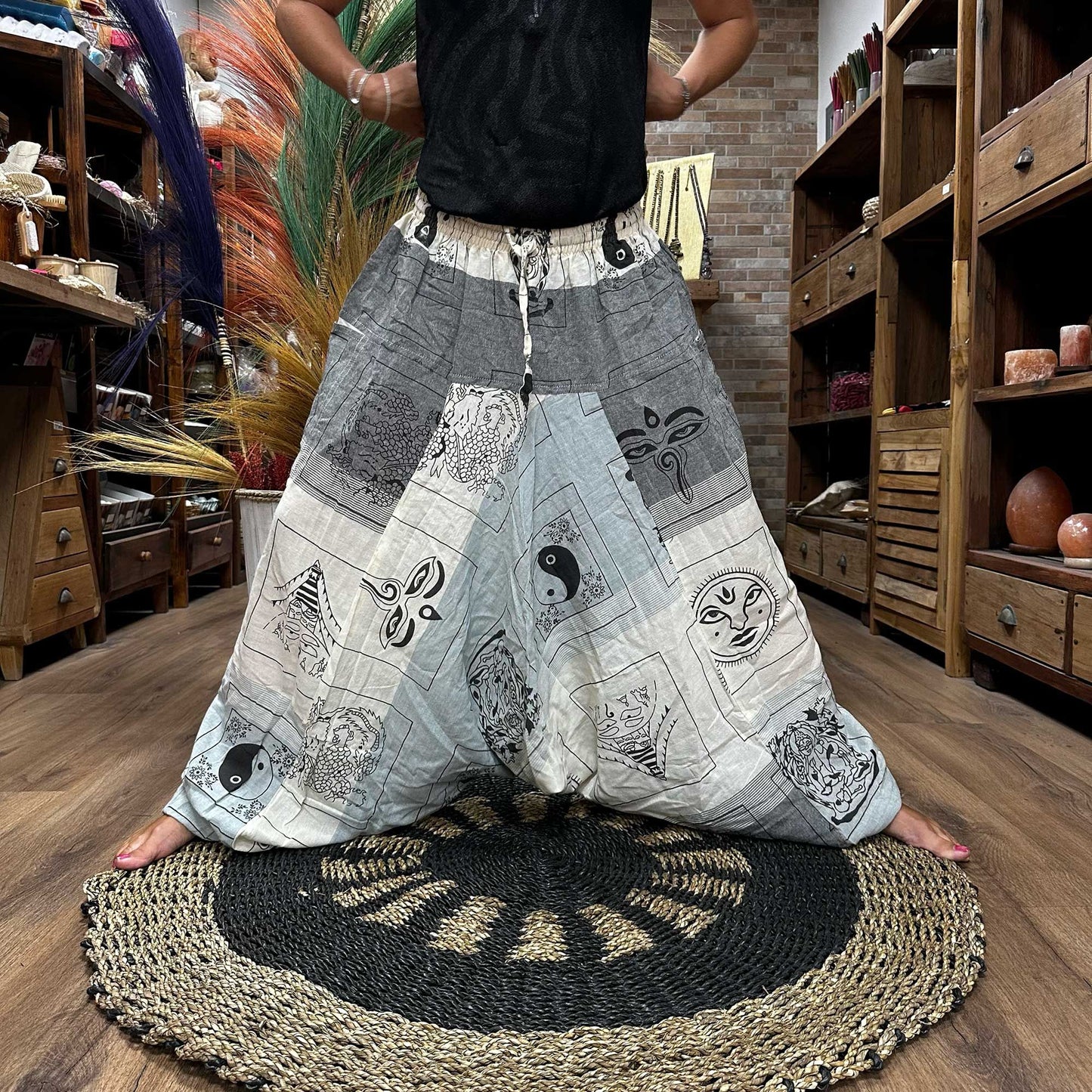 Pantalones de yoga - Aladdin Himalayan Print en gris
